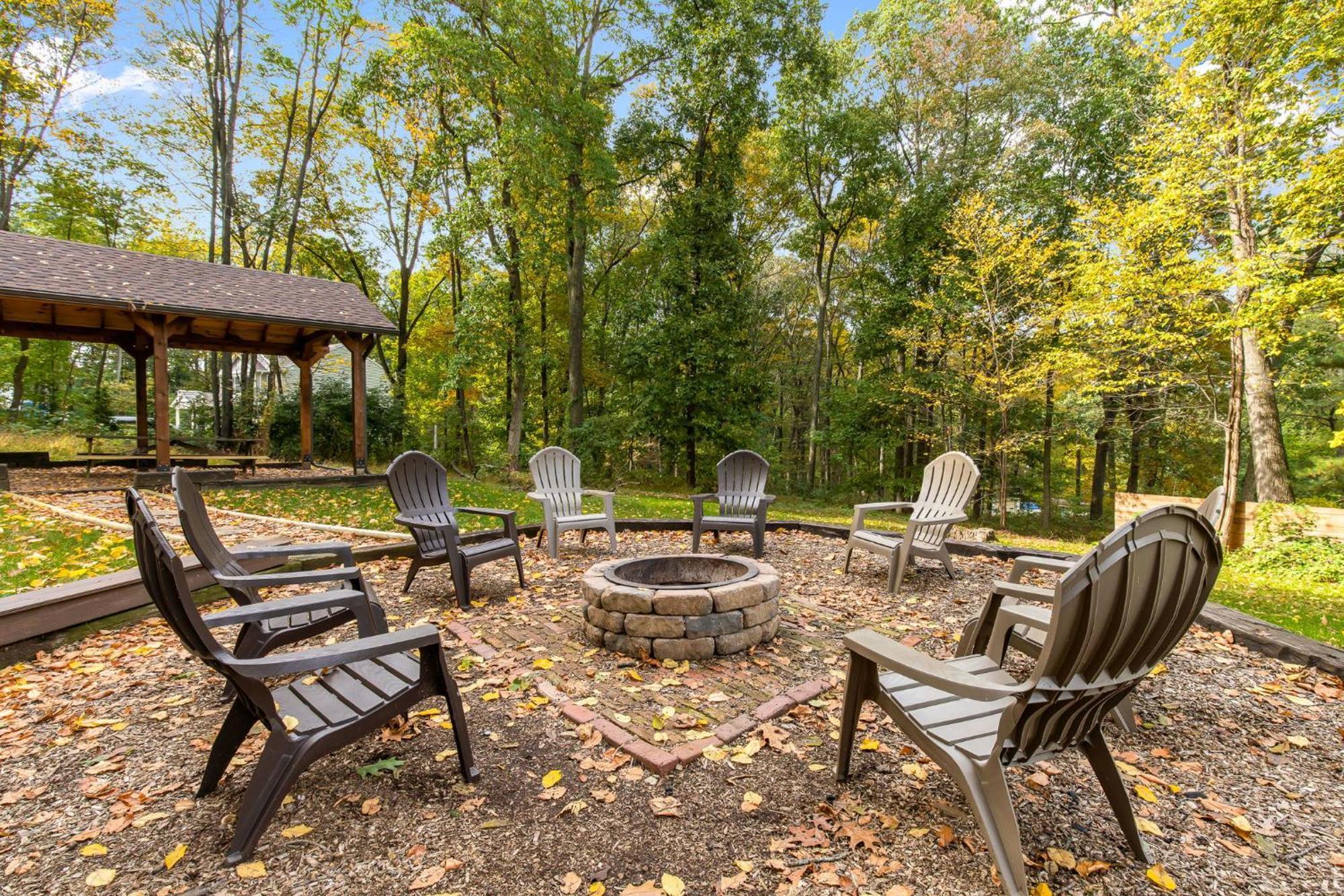 דירות New Providence 5 Bd W Hottub - Mins To Hunting Hiking & Fishing מראה חיצוני תמונה