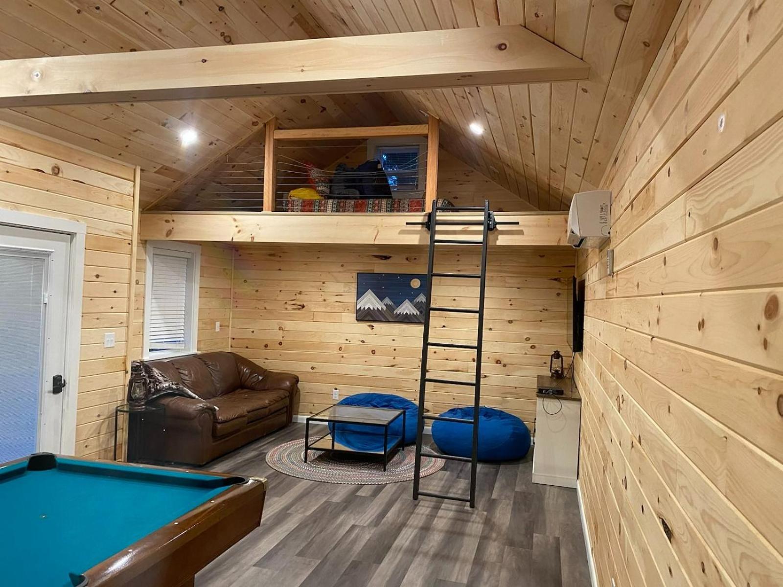 דירות New Providence 5 Bd W Hottub - Mins To Hunting Hiking & Fishing מראה חיצוני תמונה