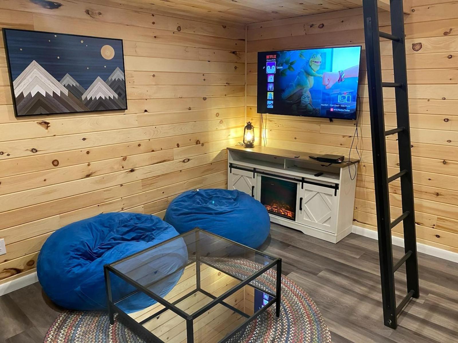 דירות New Providence 5 Bd W Hottub - Mins To Hunting Hiking & Fishing מראה חיצוני תמונה